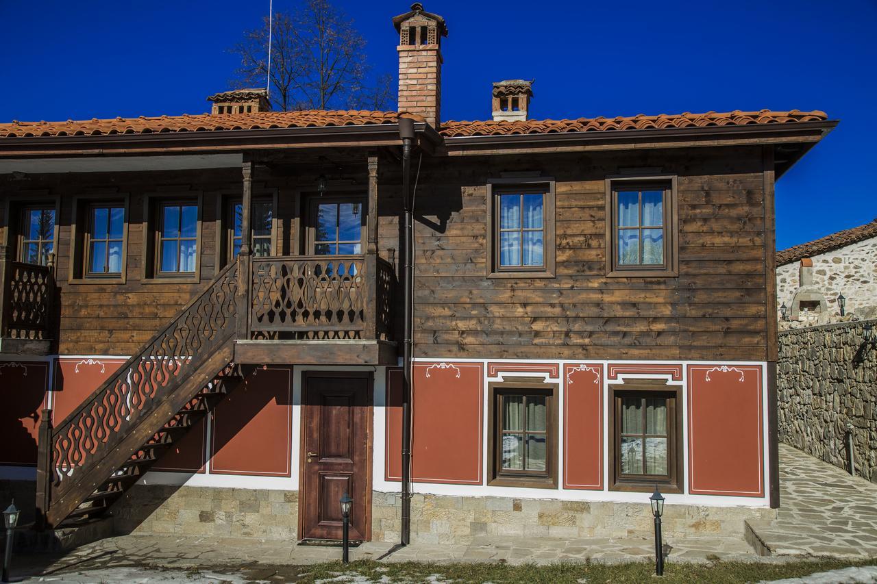 Willa Red House Kopriwsztica Zewnętrze zdjęcie